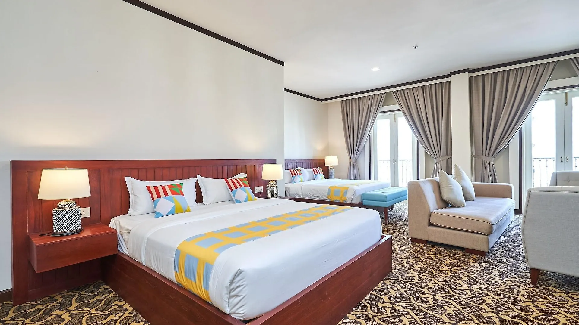 ****  Oyo Home 44077 The Platinum Hotel & Suites- King Malacca Malásia