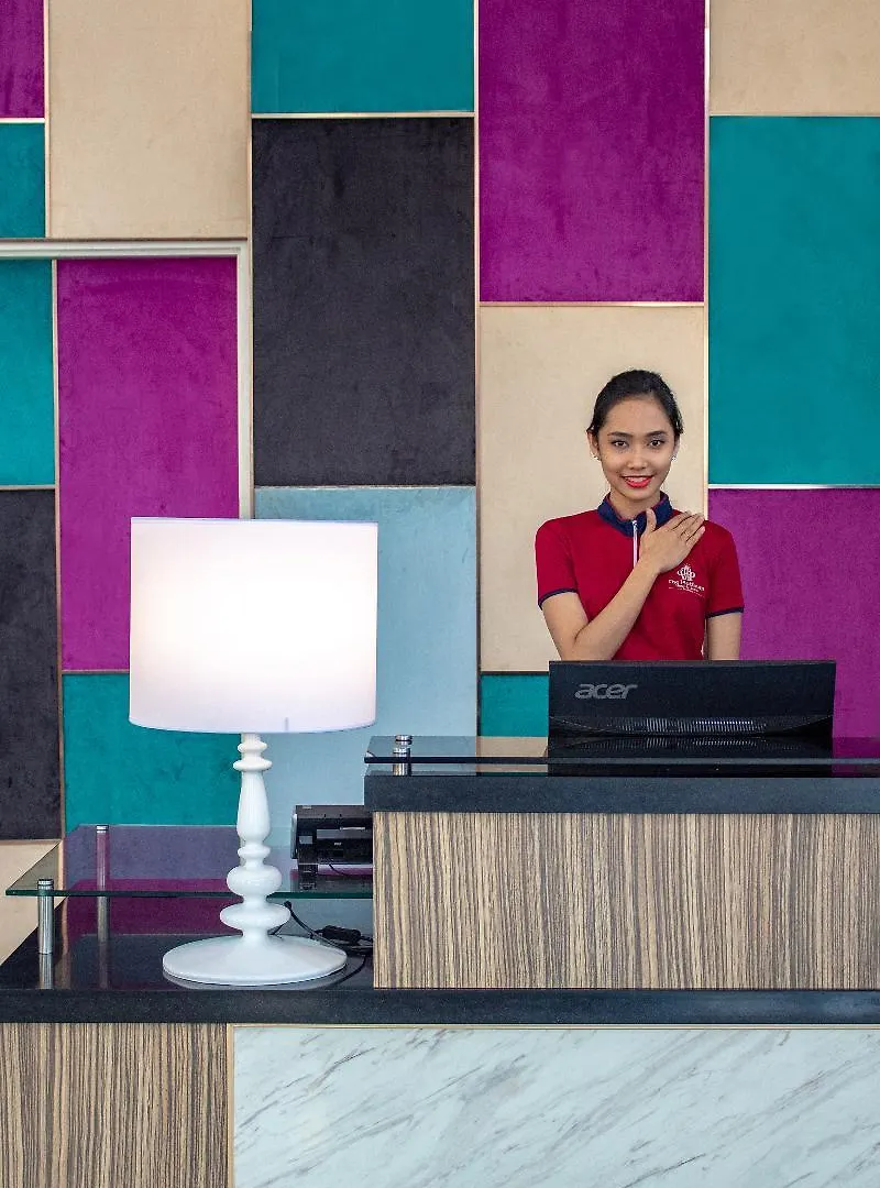 Oyo Home 44077 The Platinum Hotel & Suites- King Malacca