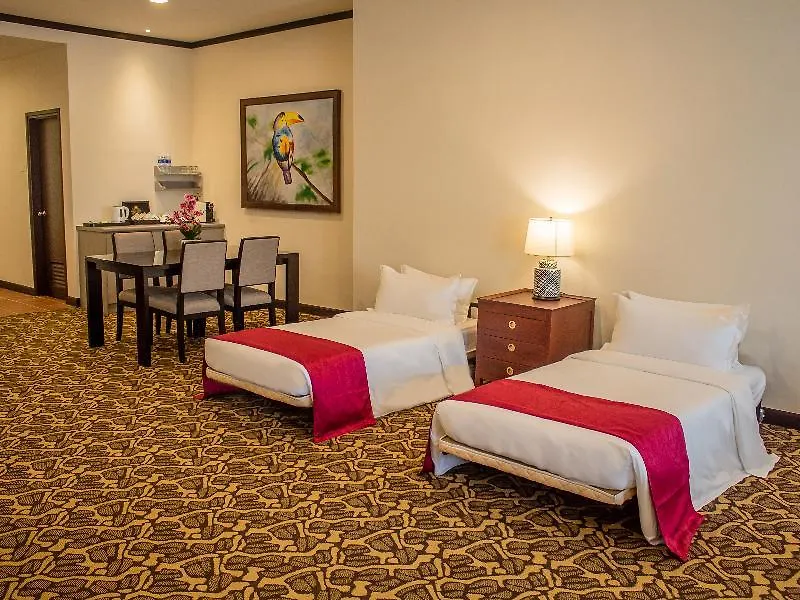 Oyo Home 44077 The Platinum Hotel & Suites- King Malacca