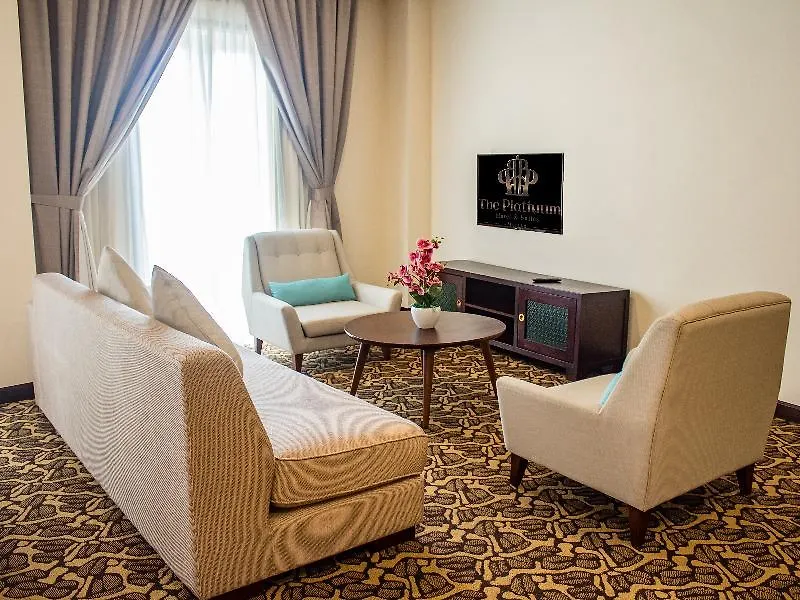 Oyo Home 44077 The Platinum Hotel & Suites- King Malacca Malásia