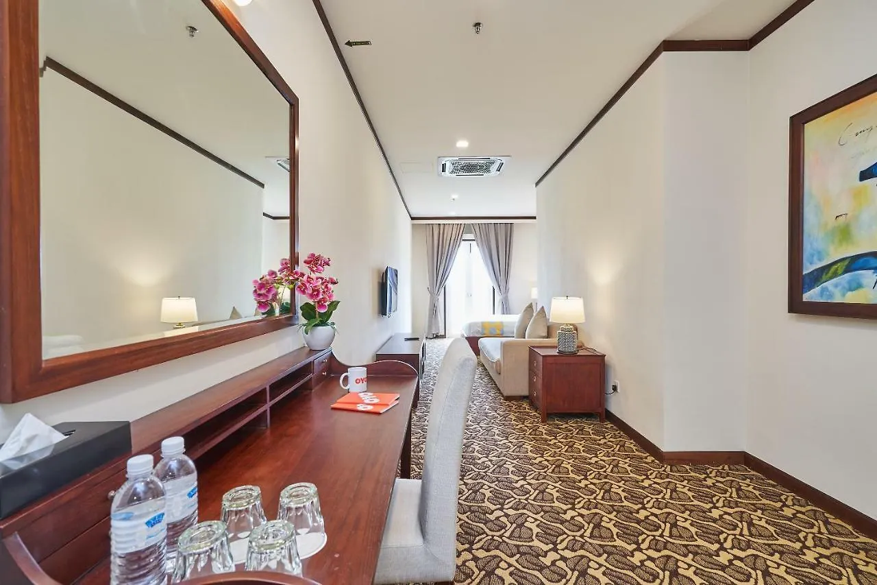 Oyo Home 44077 The Platinum Hotel & Suites- King Malacca Malásia